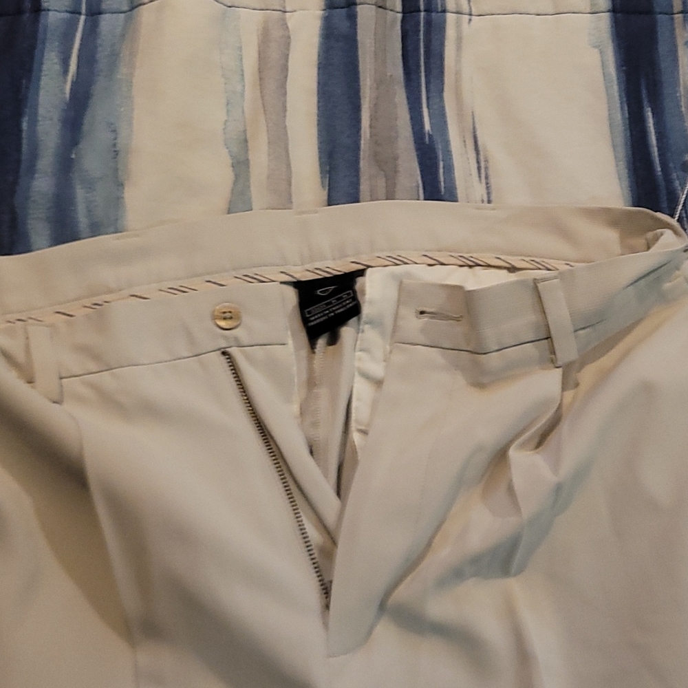 Nike Golf men's golf pants size 33 34